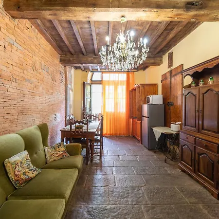 Giallo By Interhome *