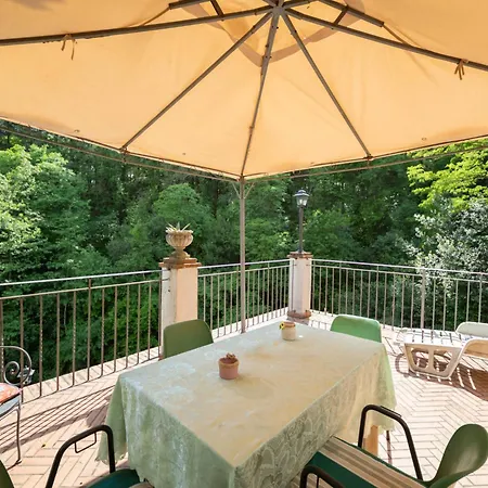 Giallo By Interhome Il Molinaccio